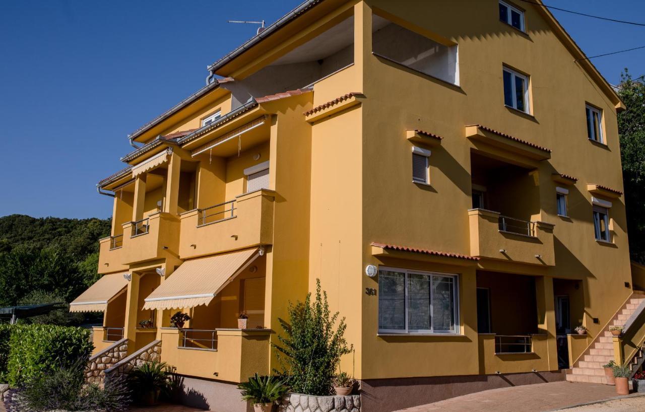 Apartments Silvana In Kampor Extérieur photo