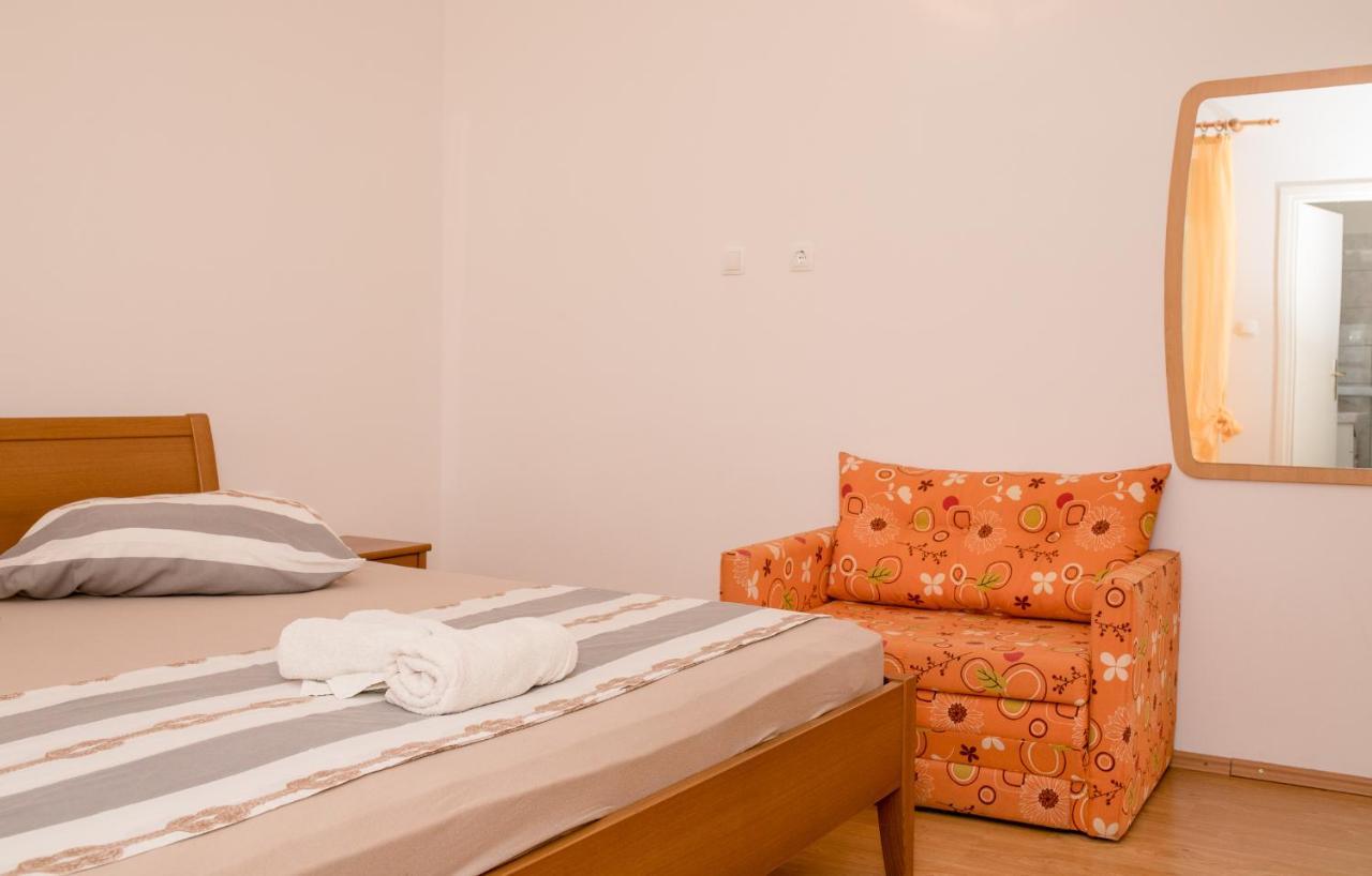 Apartments Silvana In Kampor Extérieur photo