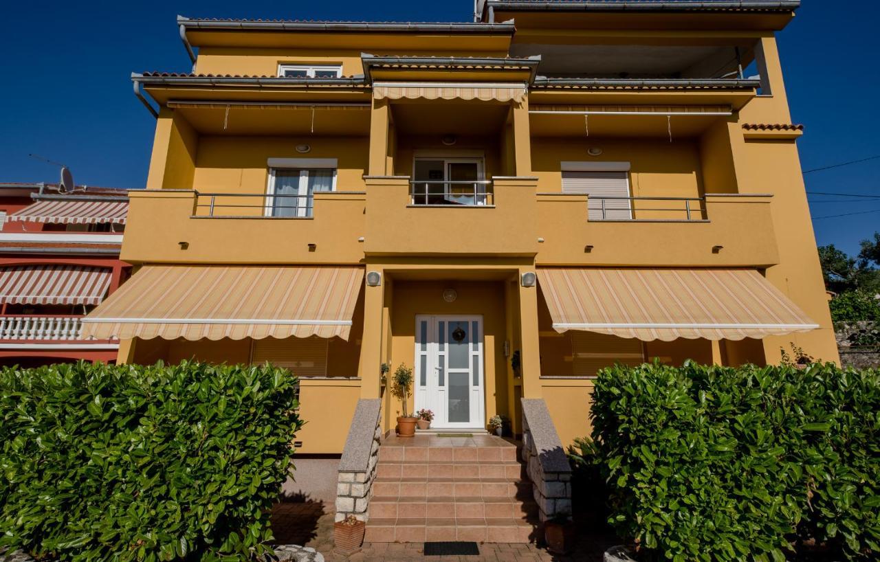Apartments Silvana In Kampor Extérieur photo